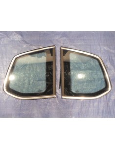 VW TOURAN III 5T SZYBA KAROSERYJNA PRAWA