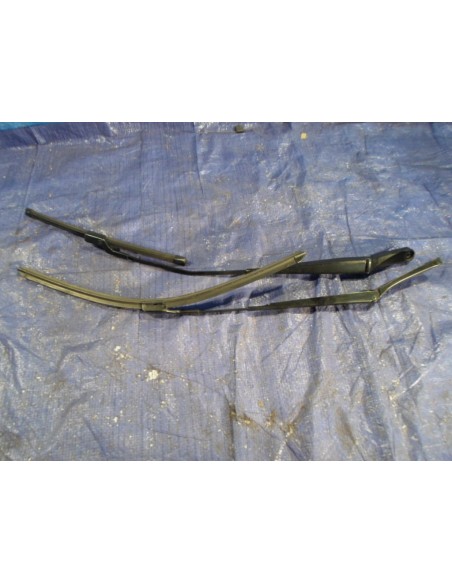 SKODA RAPID RAMIONA PIÓRA WYCIERACZEK KOMPLET