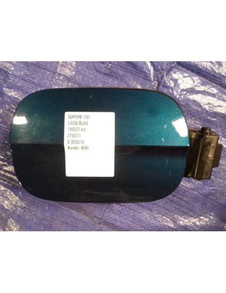 SKODA SUPERB III KLAPKA WLEWU PALIWA TDI LW5Q