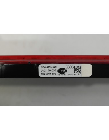AUDI A4 B9 8W DODATKOWE ŚWIATŁO STOP 8W5945097