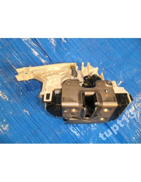 VW CRAFTER 2012 ZAMEK DRZWI PRAWYCH A9067201735