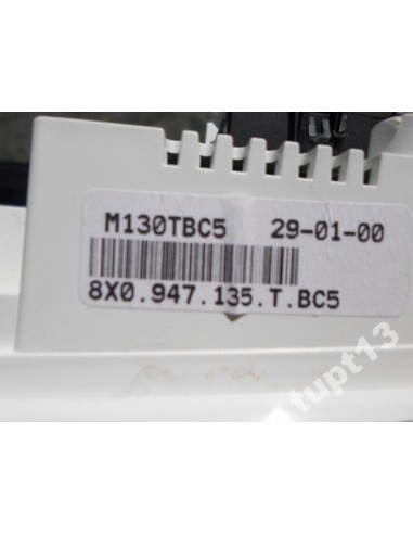 AUDI A1 LAMPKA KABINOWA OŚWIETLENIE 8X0951177