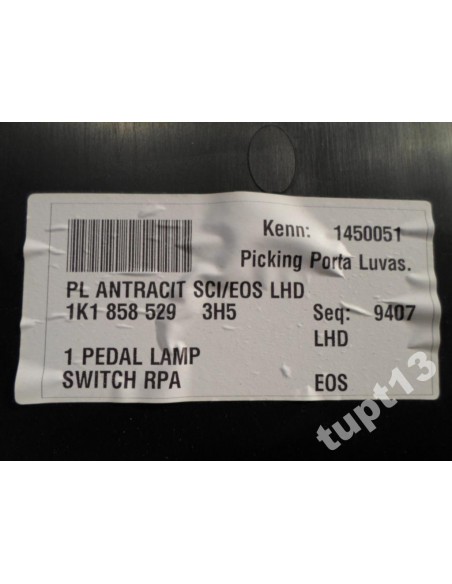 VW EOS FL SCHOWEK PASAŻERA CZARNY