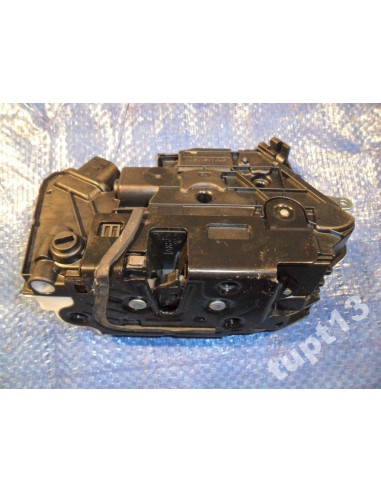 VW TIGUAN ZAMEK DRZWI LEWY TYŁ 5N0839015 A