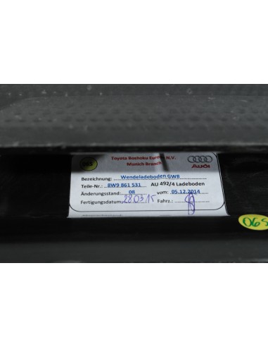 AUDI A4 LIFT KOMBI 8W PODŁOGA BAGAŻNIKA 8W9861531