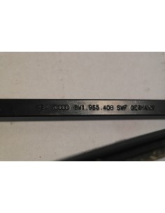 AUDI A4 LIFT 8W0 RAMIONA PIÓRA WYCIERACZEK 2