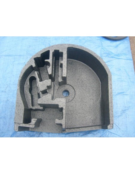 VW POLO 6R 2010 R PIANKA STYROPIAN W BAGAŻNIK