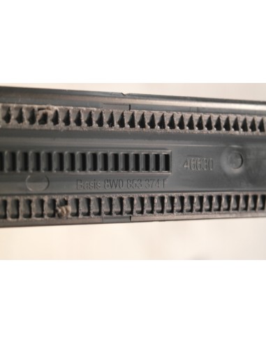 AUDI A4 8W LISTWY NAKŁADKI PROGU PRZEDNIE