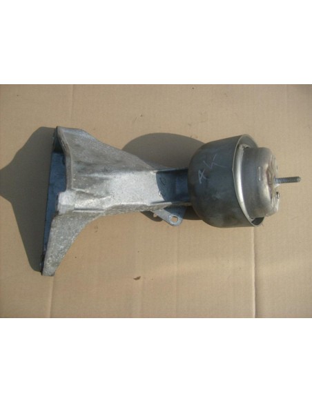 AUDI A4 1.6 ŁAPA PODUSZKA SILNIKA