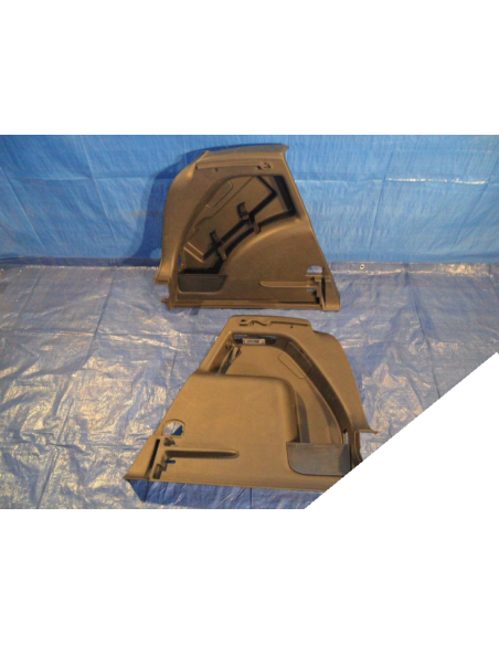 VW GOLF VI PLUS TAPICERKA BOCZEK BAGAŻNIKA PRAWY