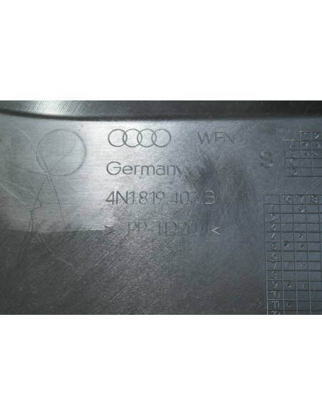 AUDI A8 4N D5 PODSZYBIE 4N1819403B