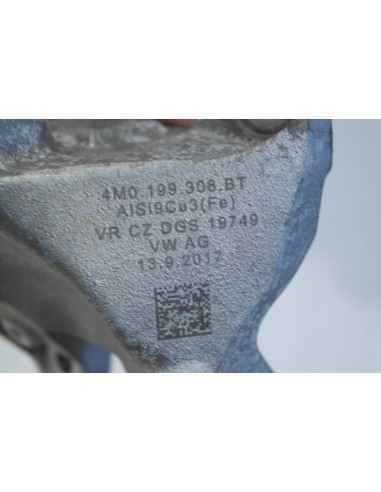 AUDI A8 4N D5 ŁAPA SILNIKA 4M0199308BT