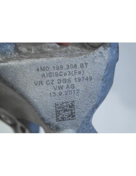 AUDI A8 4N D5 ŁAPA SILNIKA 4M0199308BT