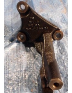 VW AUDI SKODA ŁAPA WSPORNIK 04L131423