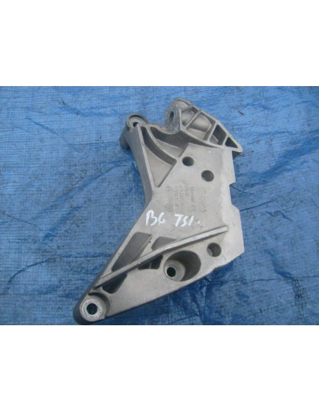 VW PASSAT B6 2.0 TSI ŁAPA SILNIKA