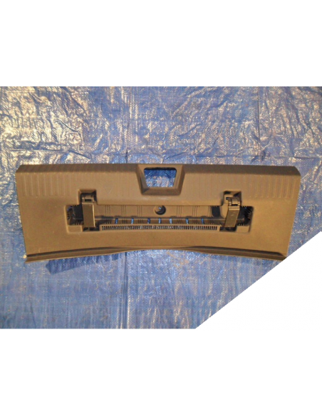 VW NEW BEETLE 5C5 OSŁONA NA PAS TYLNY