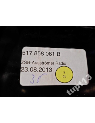 VW SPORTSVAN RAMKA LICZNIKA DEKOR