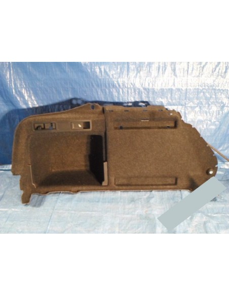 SKODA SUPERB III SEDAN TAPICERKA BAGAŻNIKA LEWA