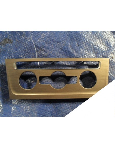 VW GOLF VII RAMKA NA PANEL KLIMATRONIK