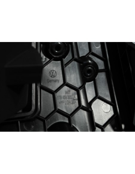 VW TOURAN III 5T ZAŚLEPKA AIR BAG KOLANOWA