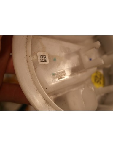 AUDI A8 4N D5 3.0 TFSI POMPA PALIWA Z BAKU