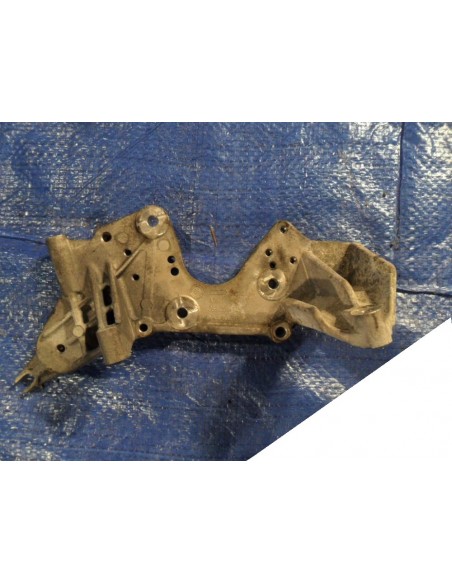 AUDI A6 4F0 3.0TDI ŁAPA UCHWYT WIESZAK 059130147N