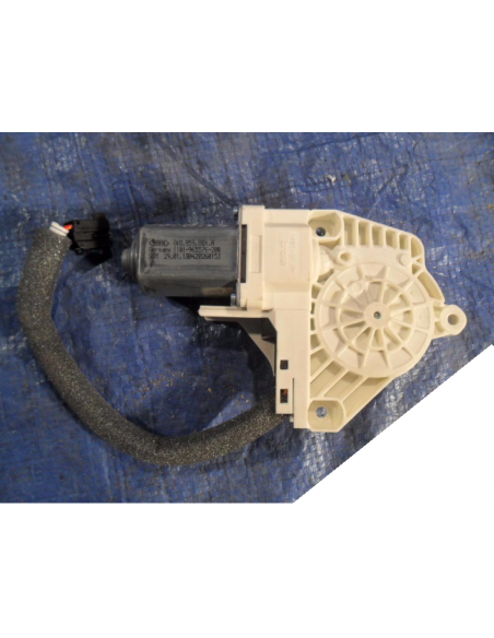 SKODA SUPERB II FL 13R SILNICZEK SZYBY 8K0959801A