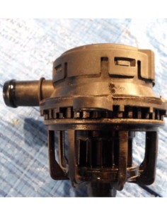 AUDI A8 4.2 TDI ODDZIELACZ OLEJU 057103495