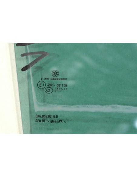 VW GOLF VI 5-D. SZYBA DRZWI PRAWA TYLNA