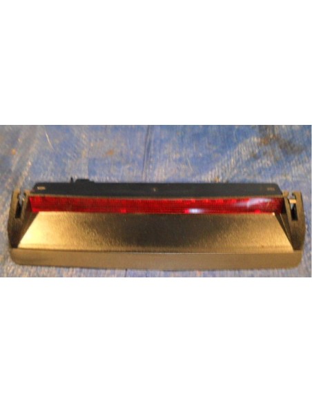 VW PASSAT B7 DODATKOWE ŚWIATEŁ STOP SEDAN