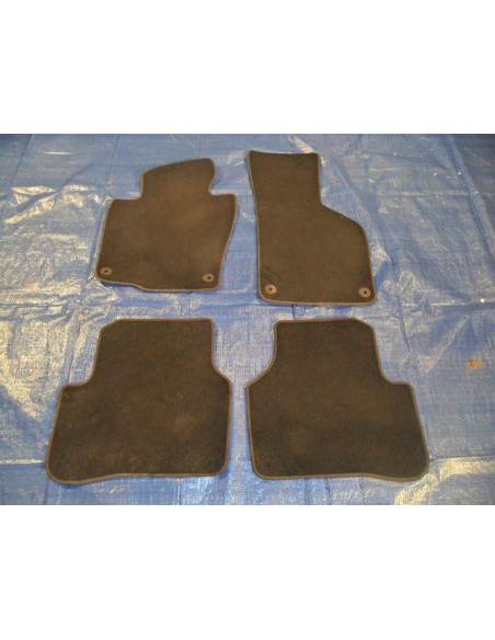 VW PASSAT B6 DYWANIKI WELUROWE CZARNE KOMPLET