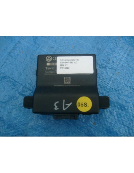 AUDI A3 8P0 2008-11R MODUŁ STEROWNIK TEMIC GATEWAY