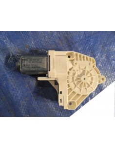 AUDI A4 2008-12 R SILNICZEK SZYBY 8K0959801A