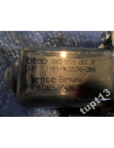 AUDI A4 2008-12 R SILNICZEK SZYBY 8K0959801A