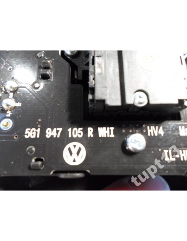 VW GOLF VII LAMPKA KABINOWA OŚWIETLENIE 5G1947105R