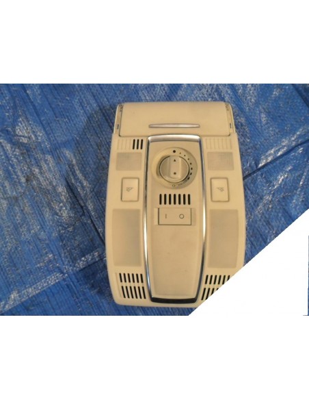 AUDI A6 4F0 04-08 OŚWIETLENIE KABINY LAMPKA