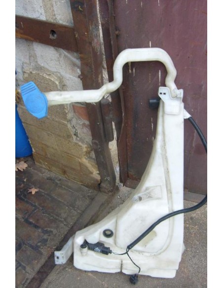 VW TOUAREG 2.5 3.2 4.2 ZBIORNICZEK SPRYSKIWACZY