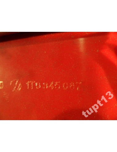 VW TOURAN 2011-13 R ŚWIATŁO STOPU Z KLAPY TYLNEJ