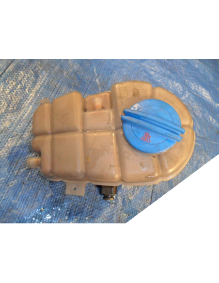 AUDI A6 4G0 3.0 TDI ZBIORNICZEK WYRÓWNAWCZY