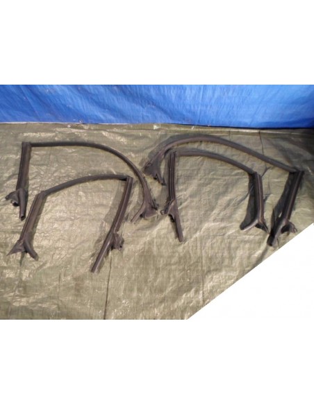 AUDI S7 USZCZELKA DRZWI PRAWY PRZÓD 4G8845354