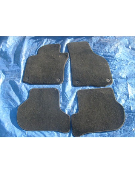 VW PASSAT B6 KOMPLET DYWANIKÓW WELUROWYCH ORGINAŁ