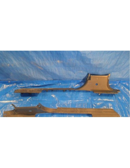 VW AMAROK 2.0 TDI LISTWA PROGOWA PRAWA 2H0863726 D