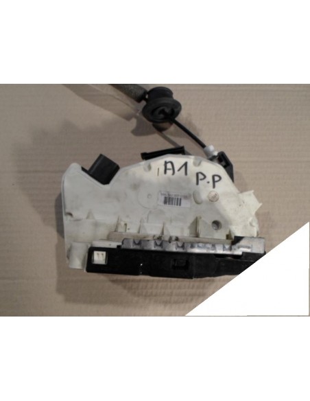 VW ZAMEK DRZWI PRAWYCH 5N1837016A