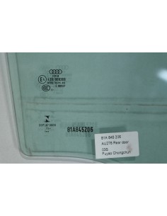 AUDI Q2 SZYBA DRZWI PRAWA TYLNA 81A845206 2