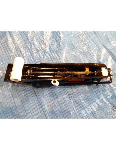 AUDI A8 4H0 LEWAREK SAMOCHODOWY