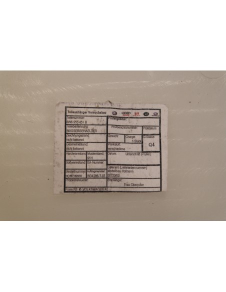 AUDI A4 A5 LIFT ZBIORNICZEK SPRYSKIWACZY 8W6955451
