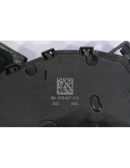 VW TOURAN III 5T ZAMEK DRZWI P.PRZÓD 5TB837016