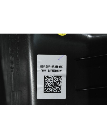 SEAT CUPRA FORMENTOR TAPICERKA CZARNA PRAWA