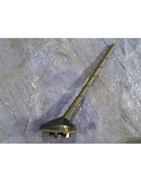 SKODA RAPID 2013-16 R ANTENA DACHOWA 6C0035501