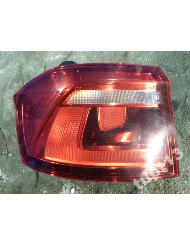 VW SPORTSVAN LAMPA LEWA TYLNA ORYGINAŁ